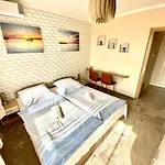 Aqua Blue - Apartment