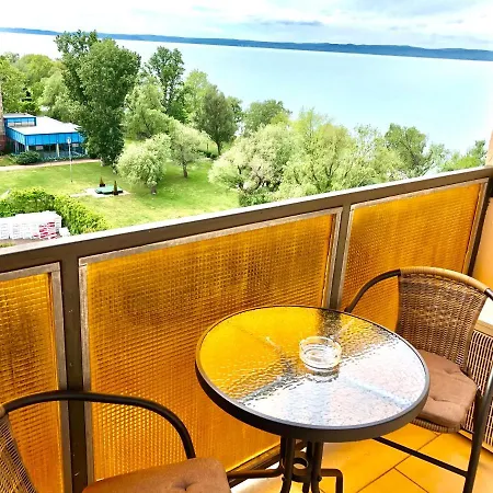 Aqua Blue - * Siófok